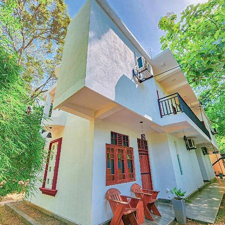 Hotel Jay'S Avenue Udawalawe Exterior foto