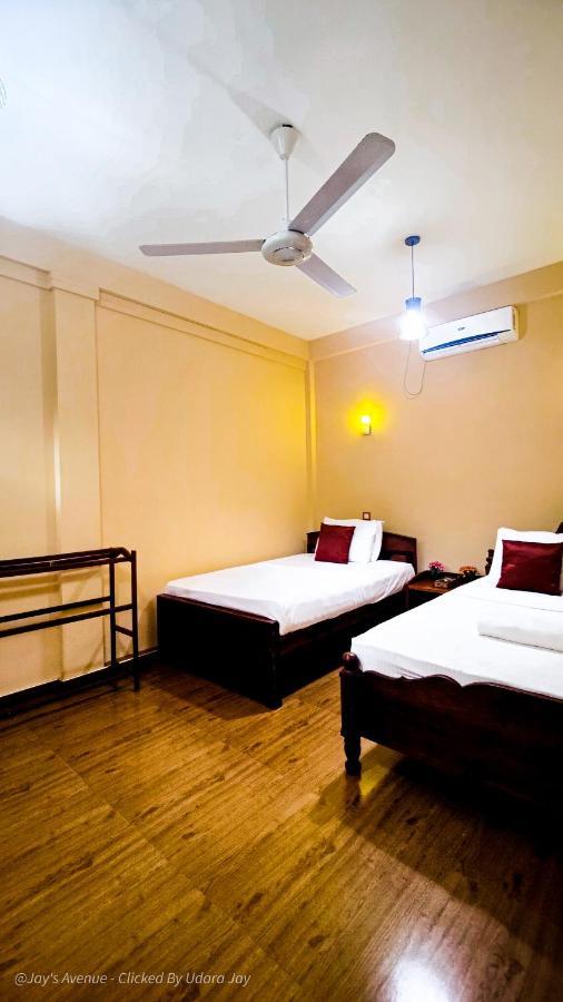 Hotel Jay'S Avenue Udawalawe Exterior foto