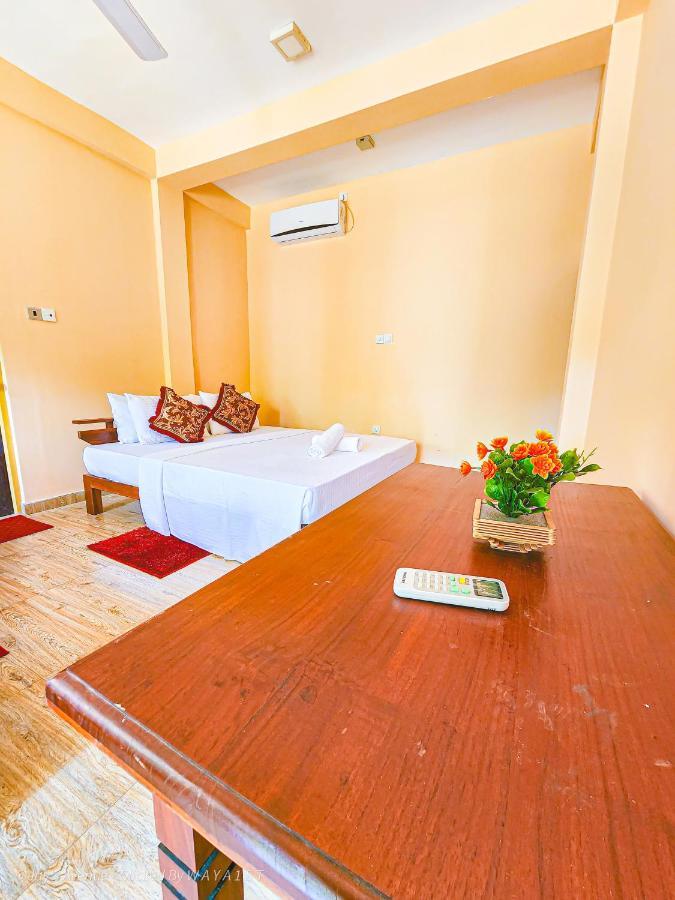 Hotel Jay'S Avenue Udawalawe Exterior foto