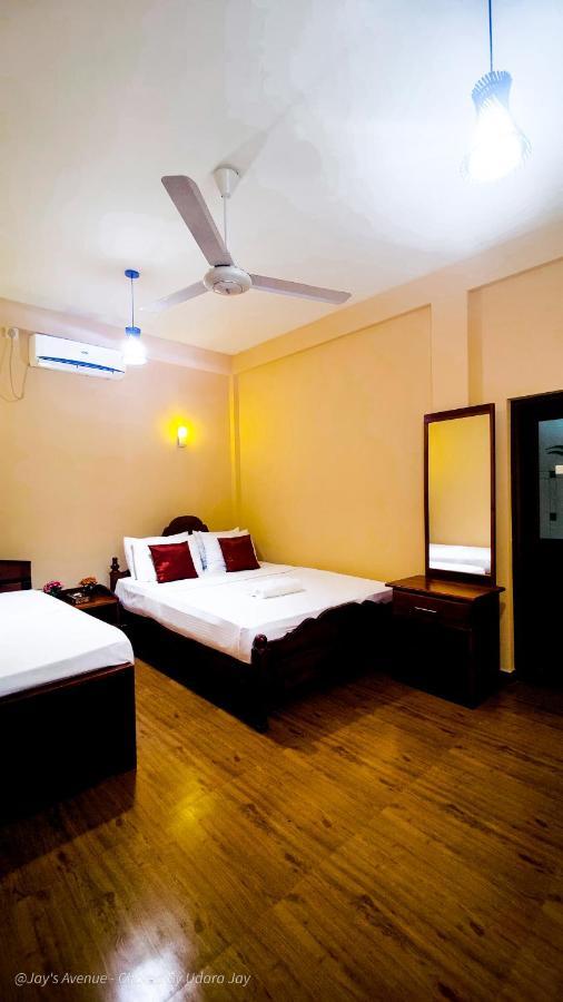 Hotel Jay'S Avenue Udawalawe Exterior foto