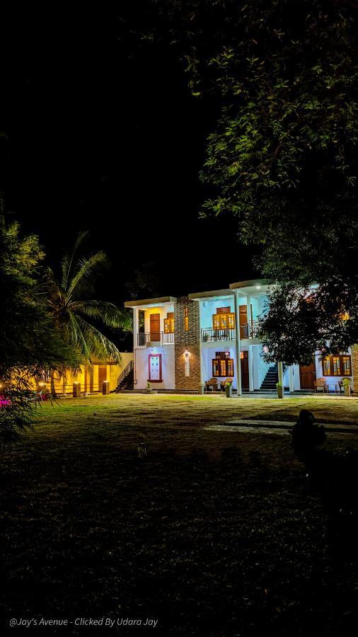 Hotel Jay'S Avenue Udawalawe Exterior foto