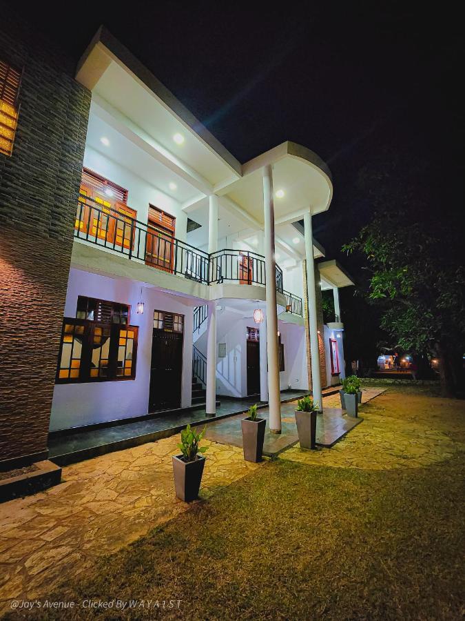 Hotel Jay'S Avenue Udawalawe Exterior foto