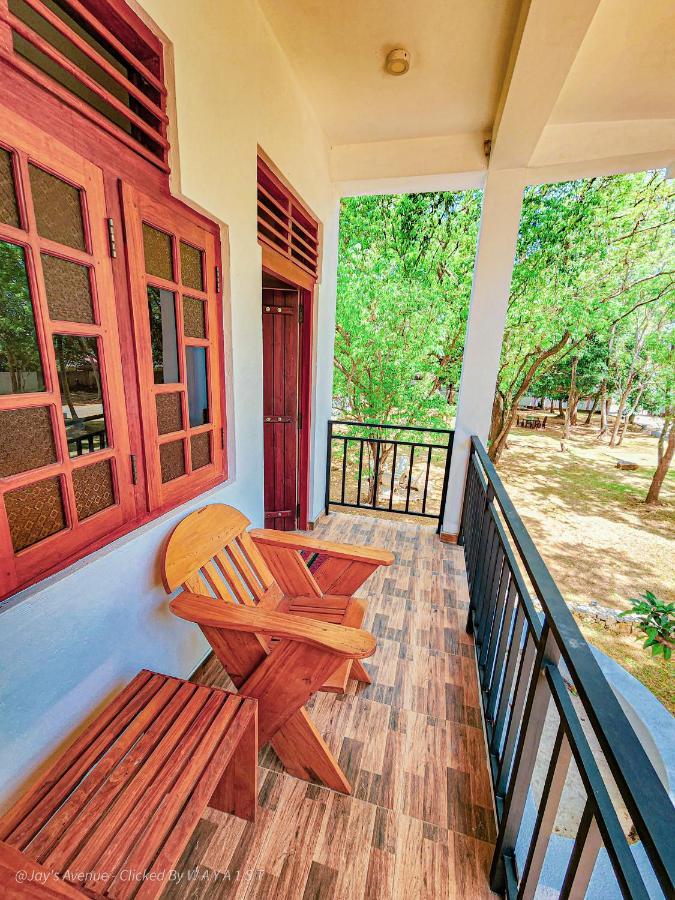 Hotel Jay'S Avenue Udawalawe Exterior foto